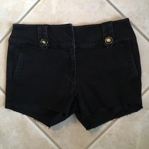 Dana Buchman cutoff shorts gold detail